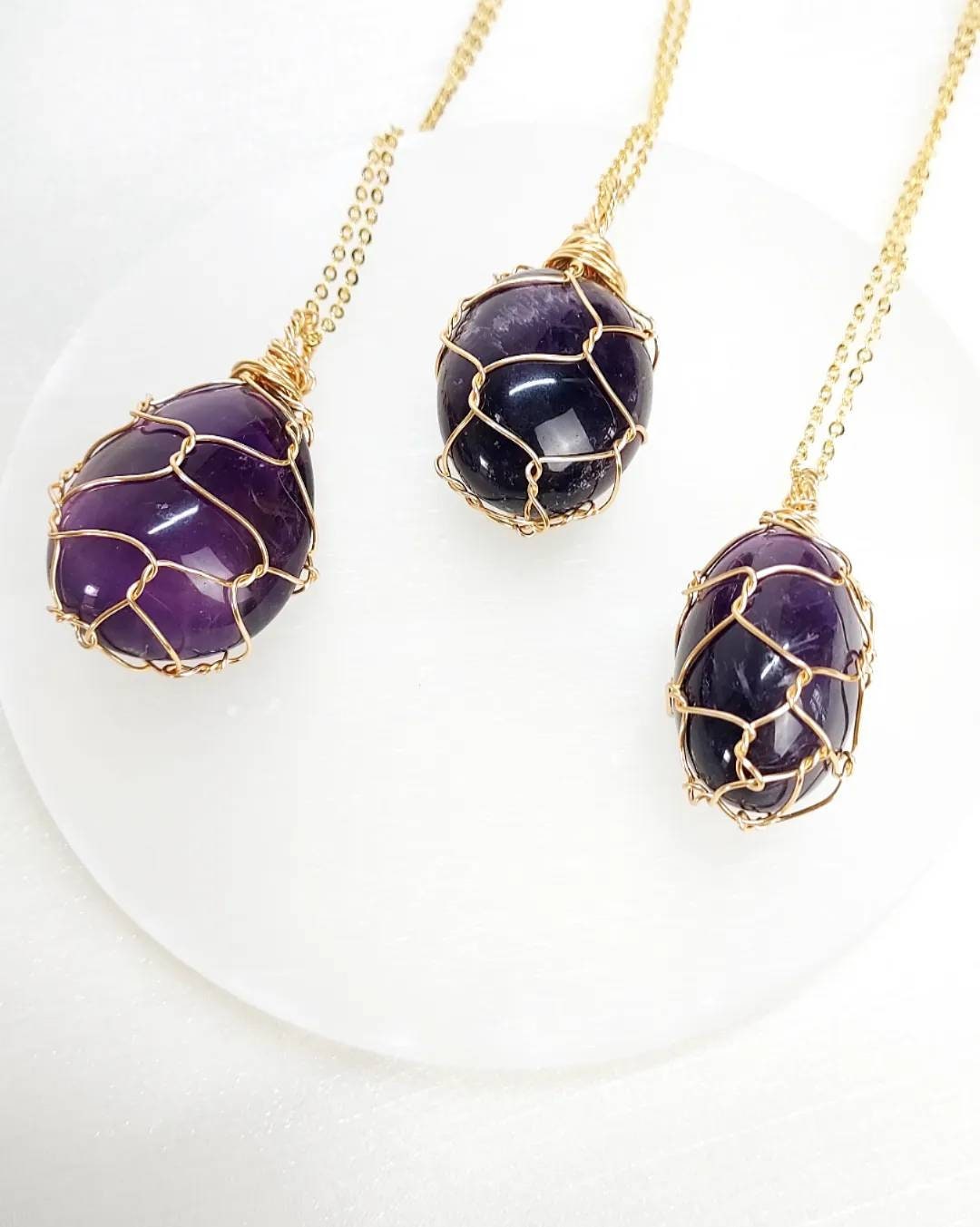Handcrafted necklace with Amethyst Tumbled stone (C)