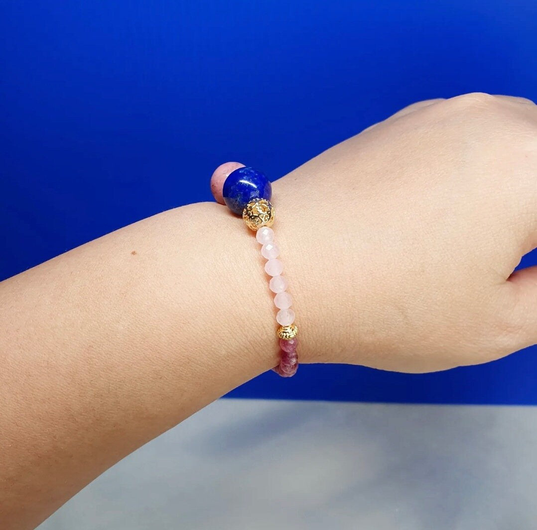 Handcrafted bracelet with Lapis Lazuli, Rhodonite, Rose Quartz, Pink Tourmaline and Blue Sapphire