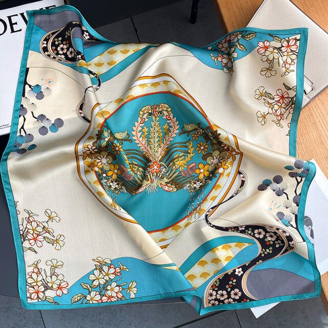 100% Real Silk Square Scarves (70*70cm)