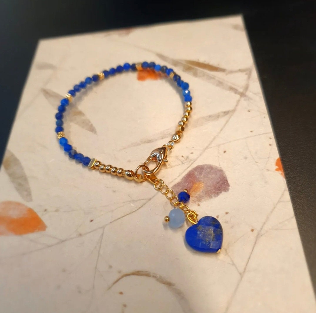Handcrafted bracelet with beautiful lapis lazuli