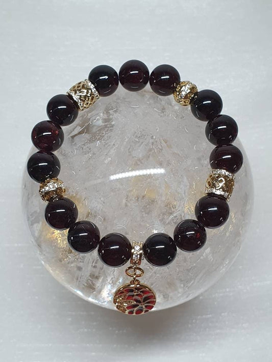 Handcrafted bracelet with good quality Dark Red Garnet (10mm)