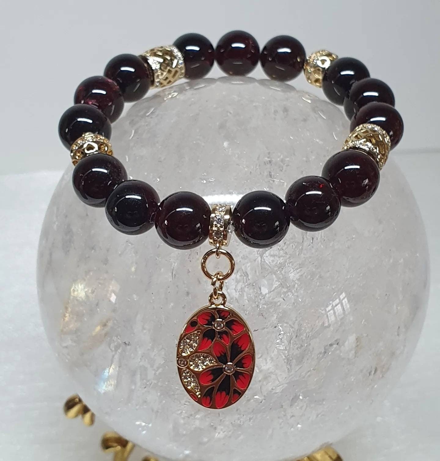 Handcrafted bracelet with good quality Dark Red Garnet (10mm)