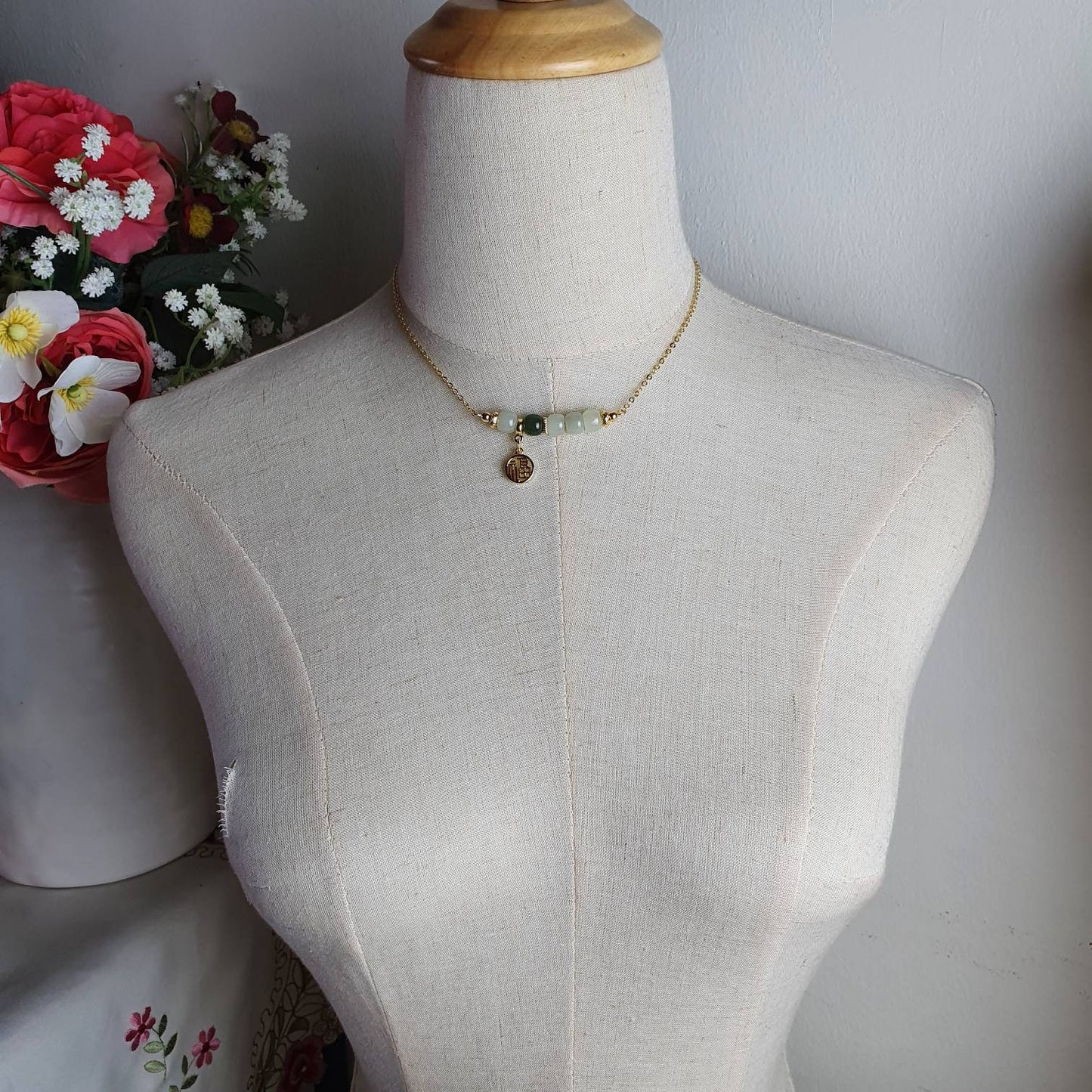 Handcrafted necklace with AAA Hetian / Nephrite Jade (8mm)