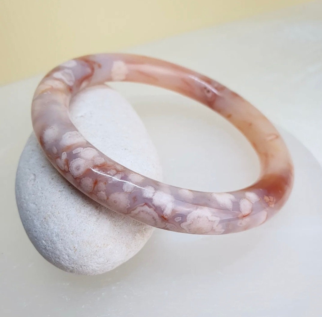 Natural Unisex Sakura Cherry Blossom Agate Bangle (S2-59.3mm)
