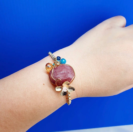Handcrafted bracelet with Strawberry Quartz, Rise Quartz, Amazonite, Blue Sapphire and Blue Chalcedony