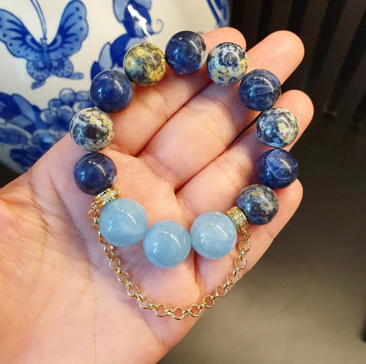 Handcrafted bracelet with High Quality Aquamarine (14mm), Marine Agate (12mm) and Sodalite